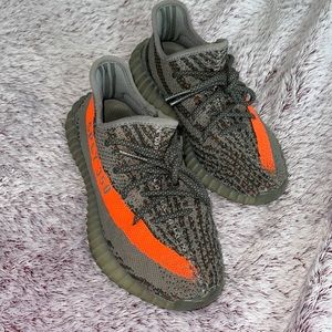 Yeezy Boost 350 V2